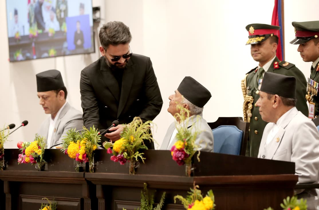 प्रधानमन्त्री भएको डेढ महिनासम्म राष्ट्रपतिसँग एक पटक पनि किन भेटेका छैनन् बालेनले ?